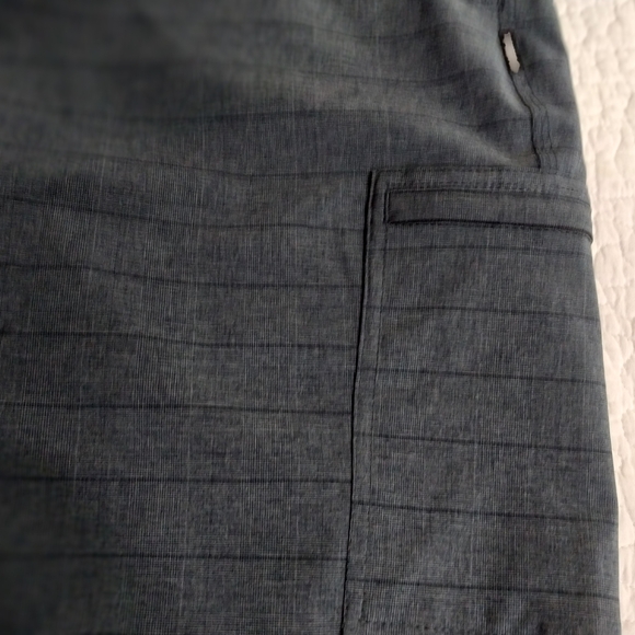 O'Neill Golf Blue Crossover Shorts - Picture 4 of 11